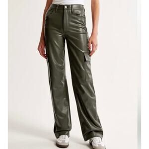 Abercrombie & Fitch Vegan Leather Cargo 90s Relaxed Pants Green Grunge Womens 29